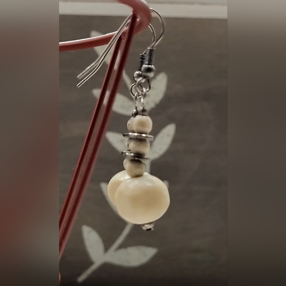 Bohemian style dangle/drop earrings - Picture 7 of 11